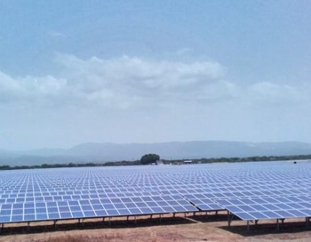 Planta-fotovoltaica-de-GES-en-Jamaica.